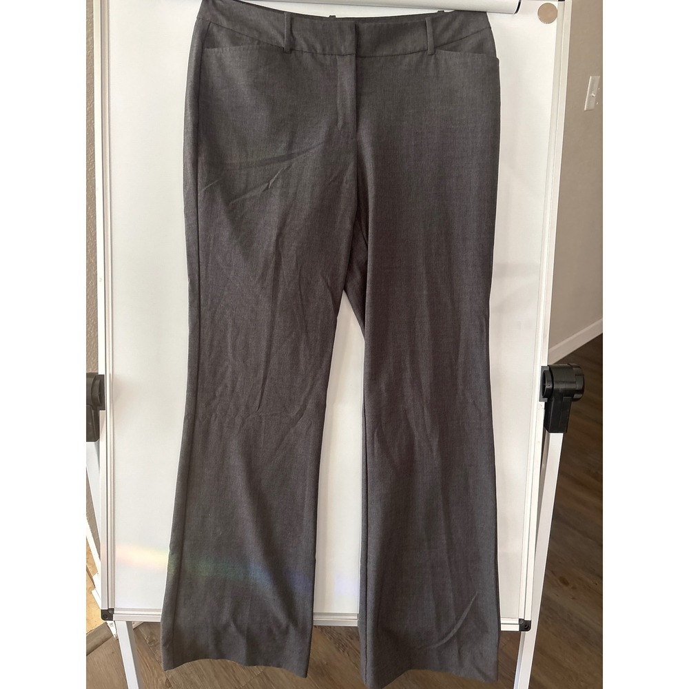 Worthington women's gray‎ size 6 modern fit slacks